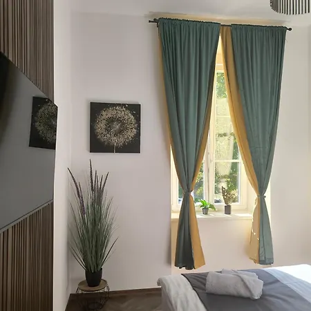 Rezidence Trojka - A6 Apartamento